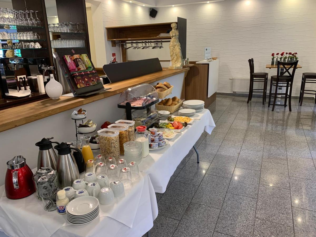 Hotel Und Restaurant Zeus Wolfsburg Dış mekan fotoğraf