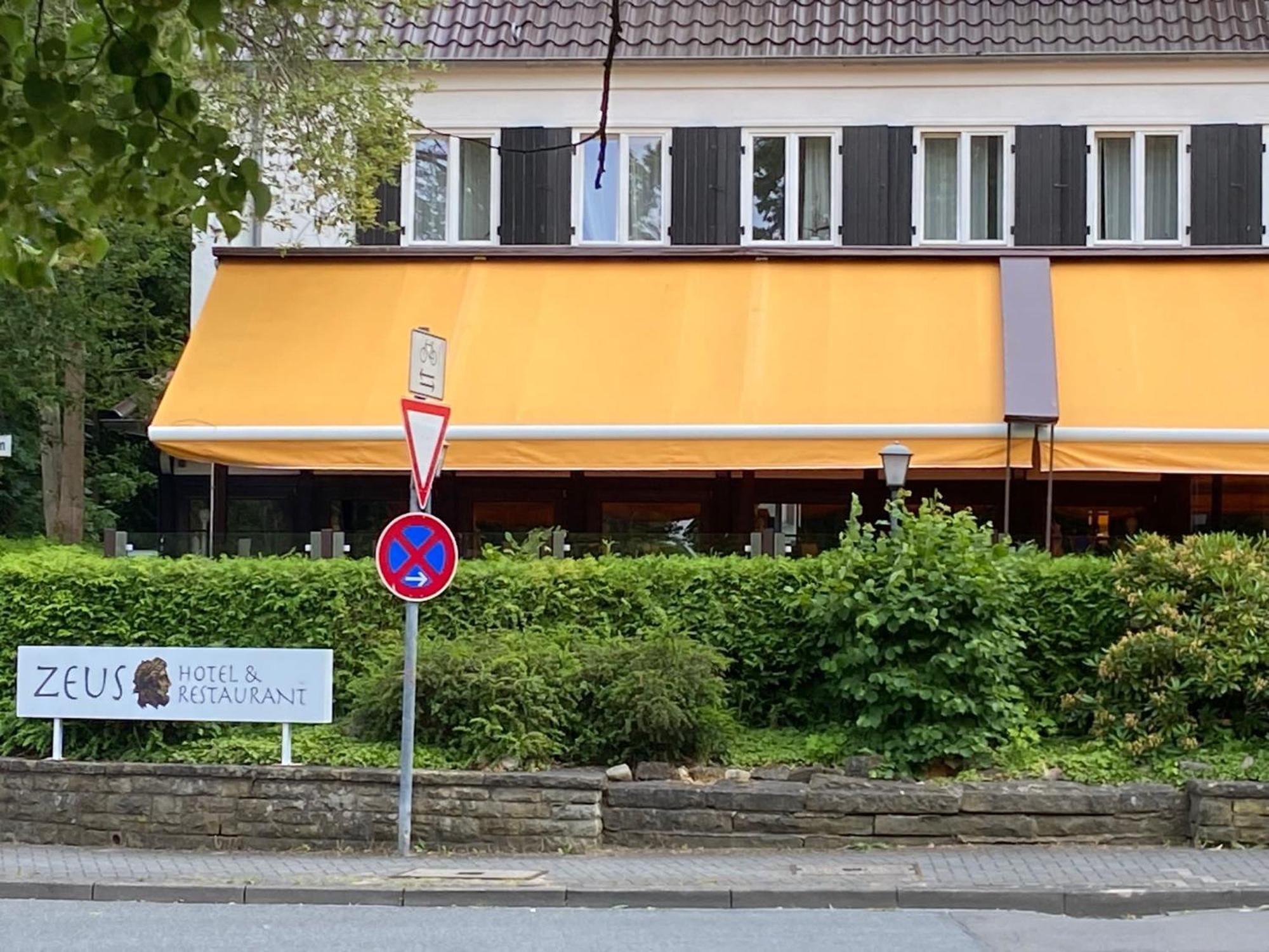 Hotel Und Restaurant Zeus Wolfsburg Dış mekan fotoğraf